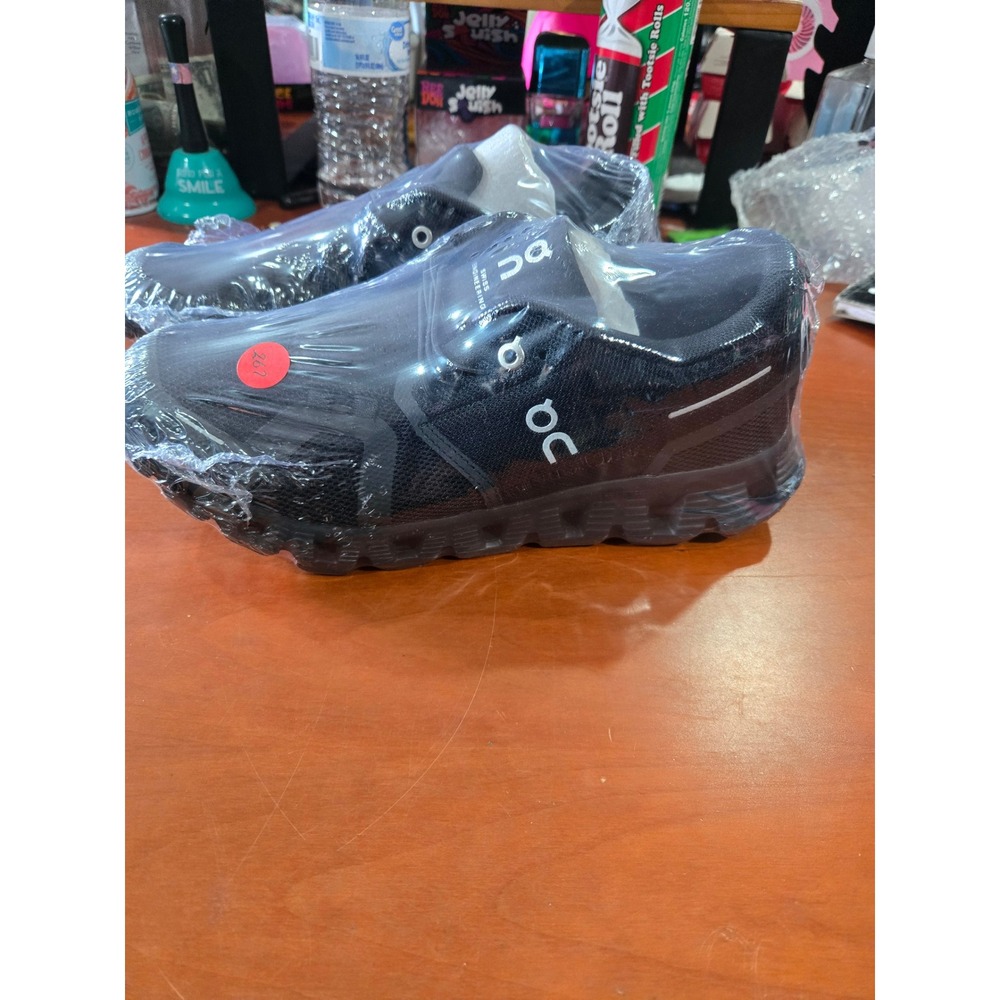 On Cloudgo Black Running Shoes Womens 8.5 Sneakers 59.98905 Swiss Engineering